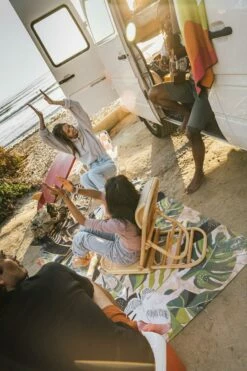 Nomadix Towel Monstera Green Pink Festival Blanket -clothing shop 1O9A7984 540x 32719c10 9859 415b a661 ae0e6391e2e6