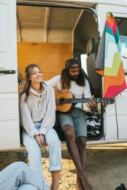 Nomadix Towel Melt Green Pink -clothing shop 1O9A8104 540x ebb5b24b 44b1 4e47 92bb 3daa76ef71ea