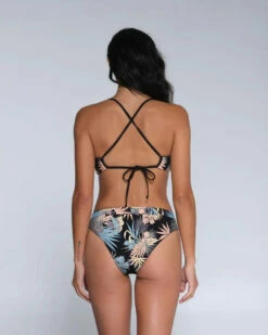 Salty Crew Womens Bikini Bottoms Tandem Black Reversible -clothing shop 30335117W BLK 5 750x 8f856114 0773 4c20 a0bc aca4823b6f37