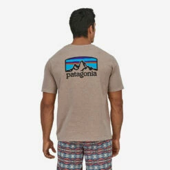 Patagonia Mens Shirt Fitz Roy Horizons Responsibili-Tee -clothing shop 38501 STPE MGM2