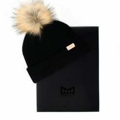 Melin Beanie All Day Pom -clothing shop 70180 BLK 004 1024x 963f0d67 36fb 4e75 be24 6f38a3fcb9d5 1