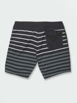 Volcom Mens Boardshorts Quarta Static Mod -clothing shop A0812310 BLK B ahv10y 1188x1584 a2b68e57 df41 4b9c 9238 24dfcbe4c658