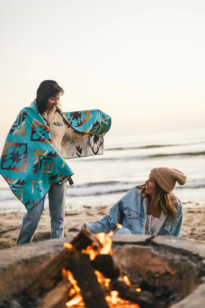 Nomadix Towel Monstera Blue 7 Nomadix Towel Monstera Blue - Image 5