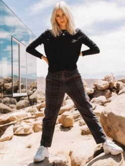 Volcom Womens Shirt Tern N Bern Long Sleeve -clothing shop B0342102 BLK 101