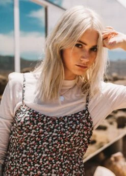 Volcom Womens Shirt Tern N Bern Long Sleeve -clothing shop B0342102 BNE 100