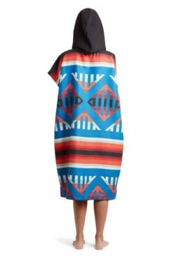 Nomadix Towel Bend Blue Orange Changing Poncho -clothing shop CP BEND 101 BCK1 540x ae14db15 4d33 4f64 8762 335831e0731d