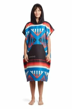 Nomadix Towel Bend Blue Orange Changing Poncho -clothing shop CP BEND 101 FRT3 540x 236babe8 544a 4ddf 8216 45e7162b18dd