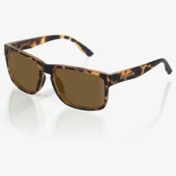 Madson Sunglasses Pivot -clothing shop DSC 3009 Bronze square 600x 2x 89f34717 e041 4869 881d 32218ec94a39