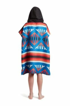 Nomadix Towel Bend Blue Orange Changing Poncho -clothing shop KCP BEND 101 BCK1 540x c7045859 be5a 4e05 9caa c74778a7812e