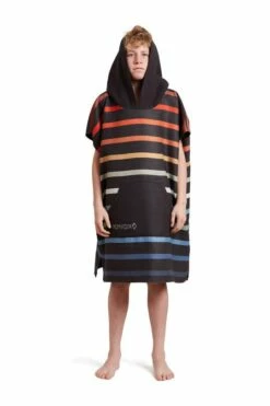 Nomadix Towel Pinstripes Multi Changing Poncho -clothing shop KCP STRP 110 FRT3 540x d63eb345 c1b3 4c61 8dd7 529a738e7beb
