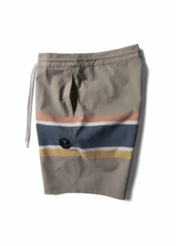 Vissla Mens Boardshorts Cheater Five 18.5" -clothing shop M1101CHE 3 94597f9a 7c72 4e9b 80