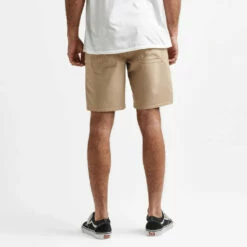 Roark Revival Mens Shorts Layover 2.0 19" -clothing shop RB288 BEA 102 1024x1024 ff9df14b 2fbd 48a4 95cc afbbe8b1ea35