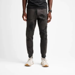 Roark Revival Mens Pants Motörhead El Morro Fleece -clothing shop RP304 BLK 10507 1024x1024 445f763f 267a 441f ac90 ef2e7f0c96c4