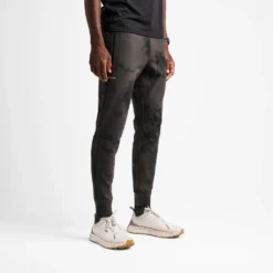 Roark Revival Mens Pants Motörhead El Morro Fleece -clothing shop RP304 BLK 10510 1024x1024 1e516747 ea8c 4ff2 bc4a ae790e95f902