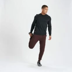Vuori Mens Sweatshirt Ponto Performance Crew -clothing shop V224BLK 5 800x 311a55ae 26a0 4bb3 8439 300fed8feace