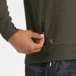 Vuori Mens Sweatshirt Ponto Performance Crew -clothing shop V224HOR 4 2048x 761f02f8 e7a7 48b2 9d32 b63c7f8a377c