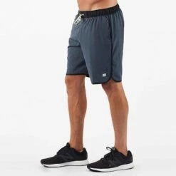 Vuori Mens Shorts Banks -clothing shop V330.03AZL 2 800x c29f37a6 0540 42de 95cf b199d751a452