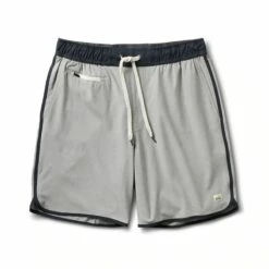 Vuori Mens Shorts Banks -clothing shop V330ELT 1200x crop center jpg