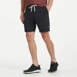 Vuori Mens Shorts Sunday Performance -clothing shop V381BLK 2483 af109f31 7f0a 49e6 ae0f 951f356a721f 1200x crop center jpg
