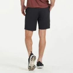 Vuori Mens Shorts Sunday Performance -clothing shop V381BLK 2494 1200x crop center jpg