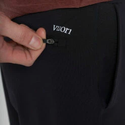 Vuori Mens Shorts Sunday Performance -clothing shop V381BLK 2506 1200x crop center jpg