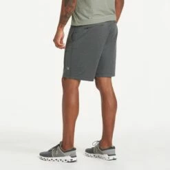 Vuori Mens Shorts Sunday Performance -clothing shop V381HCC 0698 1200x crop center jpg