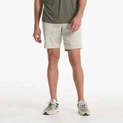 Vuori Mens Shorts Optimist -clothing shop V385BSD SP23 M ECOMM SHORTS BOTT