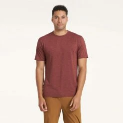 Vuori Mens Shirt Strato Tech -clothing shop V429CAR 0609 1200x crop center jpg