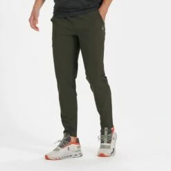 Vuori Mens Pants Fleet -clothing shop V429DOR 1 ab9b794e 968c 4c36 a182 0b254cf359c6 1200x crop center jpg