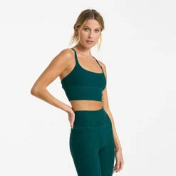 Vuori Womens Tank Top Long Line Elevation Bra -clothing shop VW1008HJA 03870 1200x crop cente