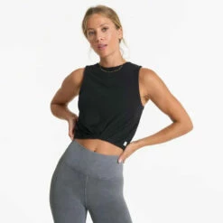 Vuori Womens Tank Top Cove High Neck