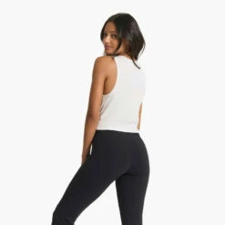 Vuori Womens Tank Top Cove High Neck -clothing shop VW1051HTW SP23 W ECOMM TOPS TOP 3