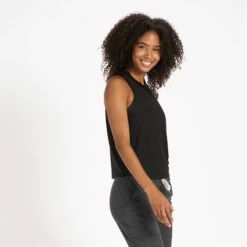 Vuori Womens Tank Top Energy -clothing shop VW123BLK 2 2048x 0007d80d 7379 444a a879 ab8e12572dda