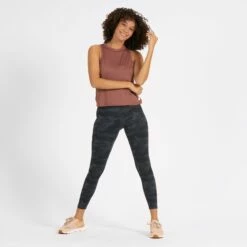 Vuori Womens Tank Top Energy -clothing shop VW123TER 4 2048x 4e802558 b1f6 4228 bca5 e81d1e1849bd