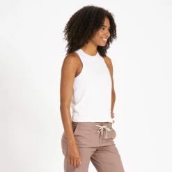 clothing shop -clothing shop VW123WHT 2 1890x 26bd83ae cd14 4de9 b158 532663eb7c68