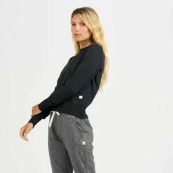 Vuori Womens Shirt Daydream Crew -clothing shop VW133HBK 2 86441529 1998 4a13 9b