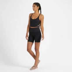 Vuori Womens Tank Top Rib Crop -clothing shop VW189BLK 4 2048x 7dac4cd3 580d 4a05 a6a0 568b8bd0016d