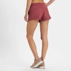 Vuori Womens Shorts Dash -clothing shop VW367DRO 4 2048x 68be4714 1def 4984 a9fe cf2a051bf831