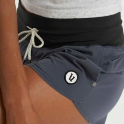 Vuori Womens Shorts Seabreeze -clothing shop VW370AZR 1560 CC 1200x crop cent