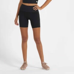 Vuori Womens Shorts Rib Studio -clothing shop VW376BLK 1 1200x crop center jpg