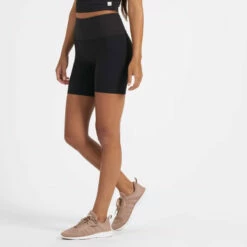 Vuori Womens Shorts Rib Studio -clothing shop VW376BLK 2 1200x crop center jpg