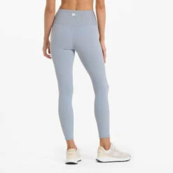 Vuori Womens Pants Rib Studio Legging -clothing shop VW428LCL 04399 1200x crop center 723e291b 941c 47cf 9095 a4e1724b5dc2