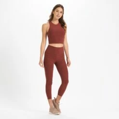 Vuori Womens Pants Clean Elevation Legging -clothing shop VW444HBR 4 2048x 44724eb6 3791 4fc4 9f69 3ebe931d1a99