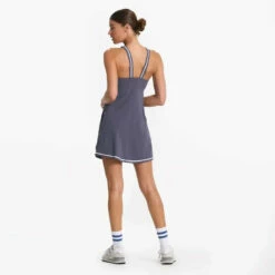 Vuori Womens Dress Volley -clothing shop VW604AZR SP22 W ECOMM FULL 8407