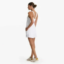 Vuori Womens Dress Volley -clothing shop VW604WHT SP22 W ECOMM FULL 8596