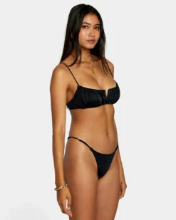 RVCA Womens Bikini Top Solid Shirred V-Wire Bralette -clothing shop avjx300443 rvca w blk sd3