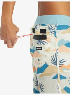 Quiksilver Mens Boardshorts Highlite Scallop 19" -clothing shop eqybs04761 quiksilver w wdw7 frt 3