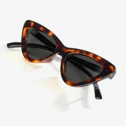 Madson Sunglasses Womens Collection June First Felina -clothing shop june first felina 4377 square 18