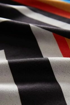 Nomadix Towel Carlsbad -clothing shop nomadix nm carl 101 original towel detail