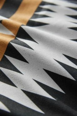 Nomadix Towel Northwest -clothing shop nomadix nm nort 101 original towel detail